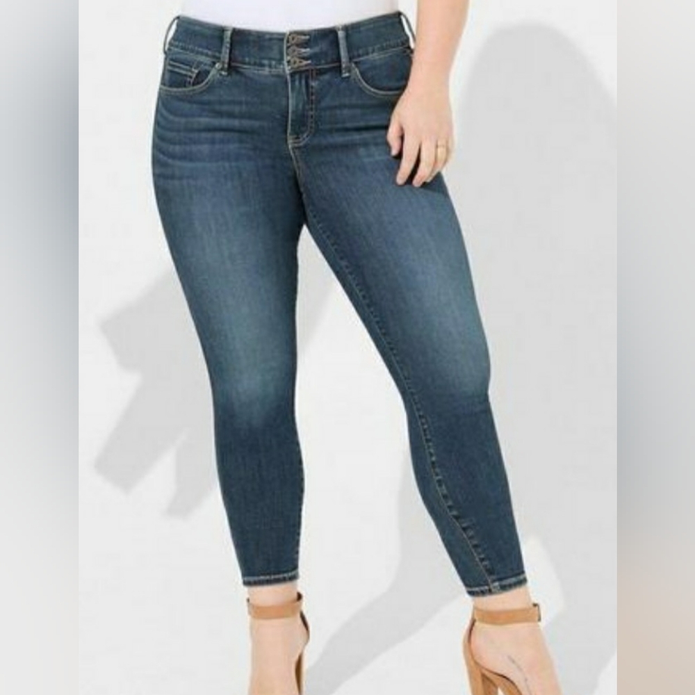 Torrid Super Soft High Rise Jeggings Size 22